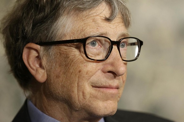 Bill Gates è l’uomo più ricco del mondo: sorpresa di Forbes per Silvio Berlusconi