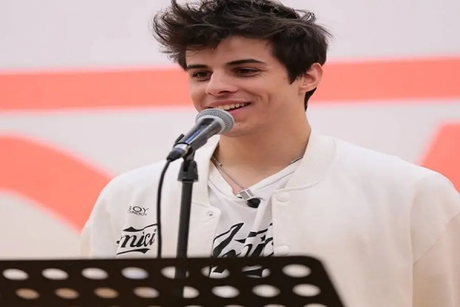 Emma Marrone la prima lezione ad Amici 16, Mike Brid: molto cupo?