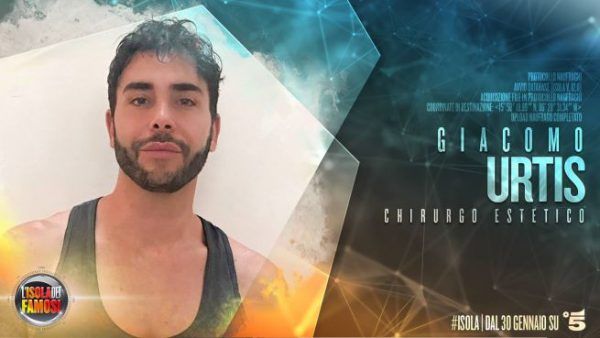 Isola dei Famosi 2017 gossip news: Giacomo Urtis ha fatto l'amore in Honduras