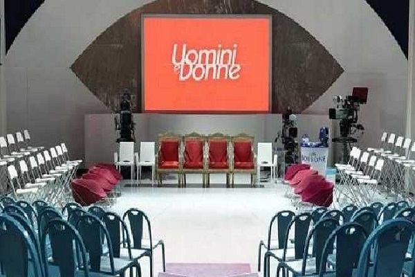 Gossip news Uomini e Donne: tronista accusato di truffa da 40mila Euro