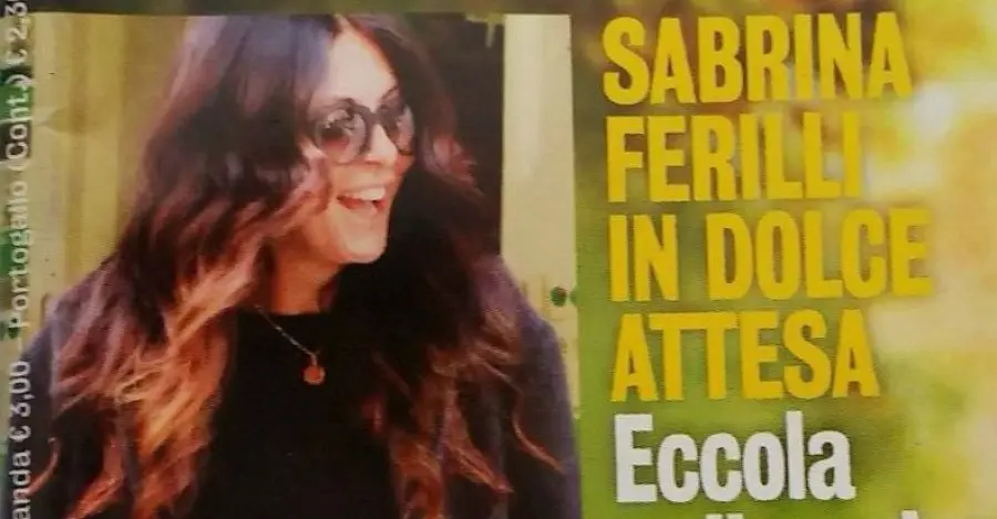 Sabrina Ferilli gossip, l'attrice romana è incinta? Le foto del sospetto "pancino"