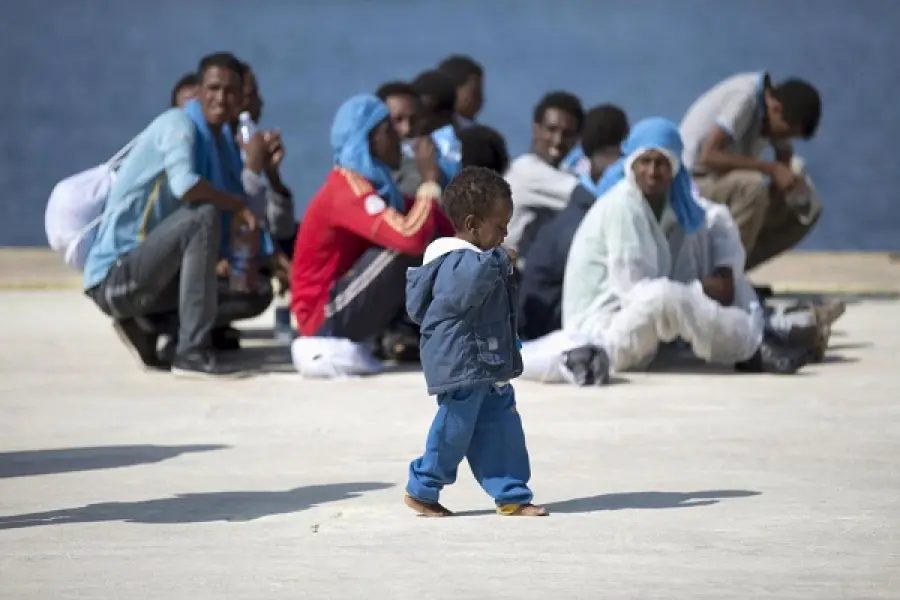 DDL Migranti, vietato respingere i minori senza famiglia: prima volta in UE