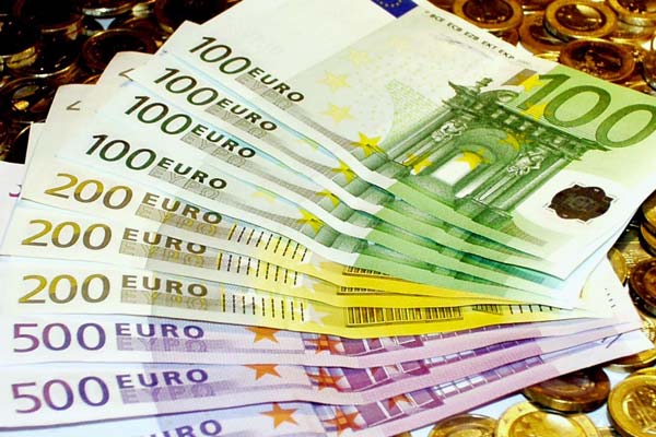 Prestiti a pensionati, attenti alle condizioni, alcuni senza scrupoli approfittano del bisogno